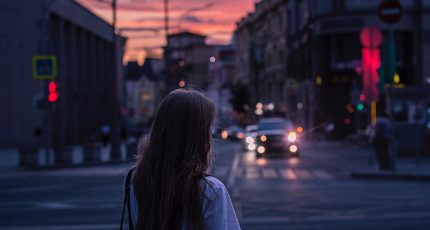 紅塵若夢(mèng),誰(shuí)能共飲一場(chǎng)