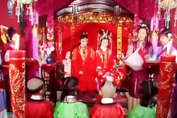 蘇軾作千古名篇《春宵》，勸人珍惜良辰美景，結(jié)果首句就被用污了