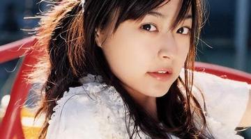 25歲在讀研究生的宅男，與33歲足療發(fā)廊妹的一段情緣故事