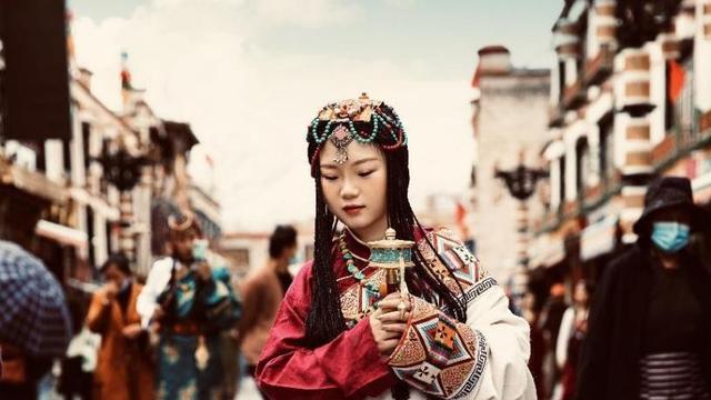 為追我，少年坐高鐵給我送楊梅，卻為援藏說分手，后來終于懂他了-圖1