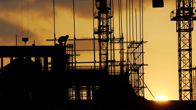 60歲以上農(nóng)民工全部清退？中央一號文件：5個(gè)方面保證農(nóng)民權(quán)益-圖1