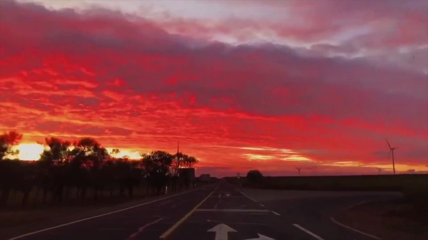 像我們這個(gè)年紀(jì)的人，誰(shuí)的身上沒(méi)有點(diǎn)責(zé)任和壓力呢