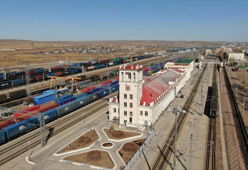 中俄滿洲里口岸，按下暫停鍵，俄羅斯的問題很大，請求中國出手-圖4