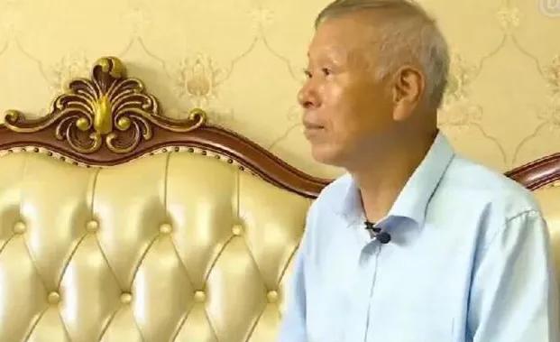 60歲大媽沉魚落雁，長得漂亮又有錢，要找年輕的，大爺：我配不上-圖4